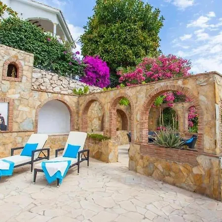 Summer Offers! Fabulous Luxury Near The Sleeps 8 Benalmádena